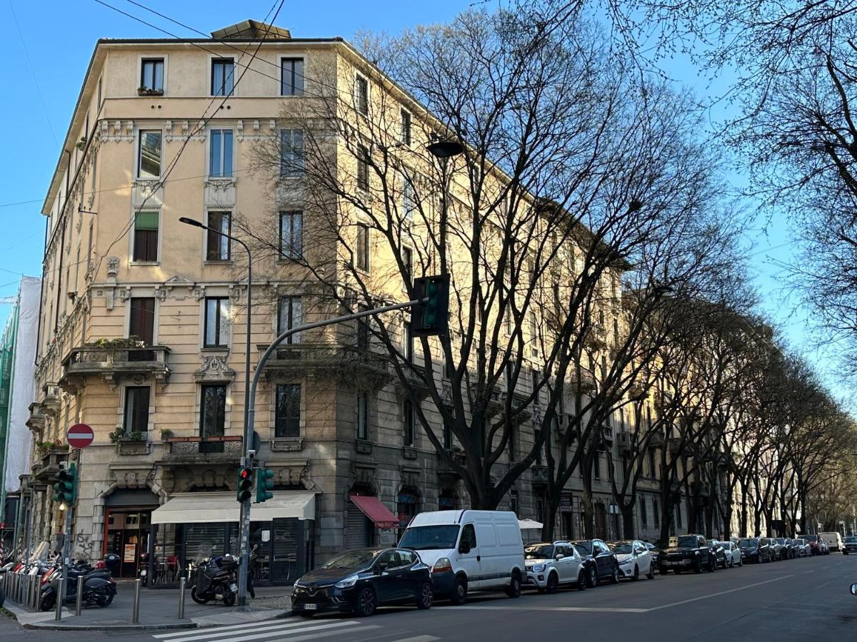 Lovely Flat In Early 20th Century Building Milan